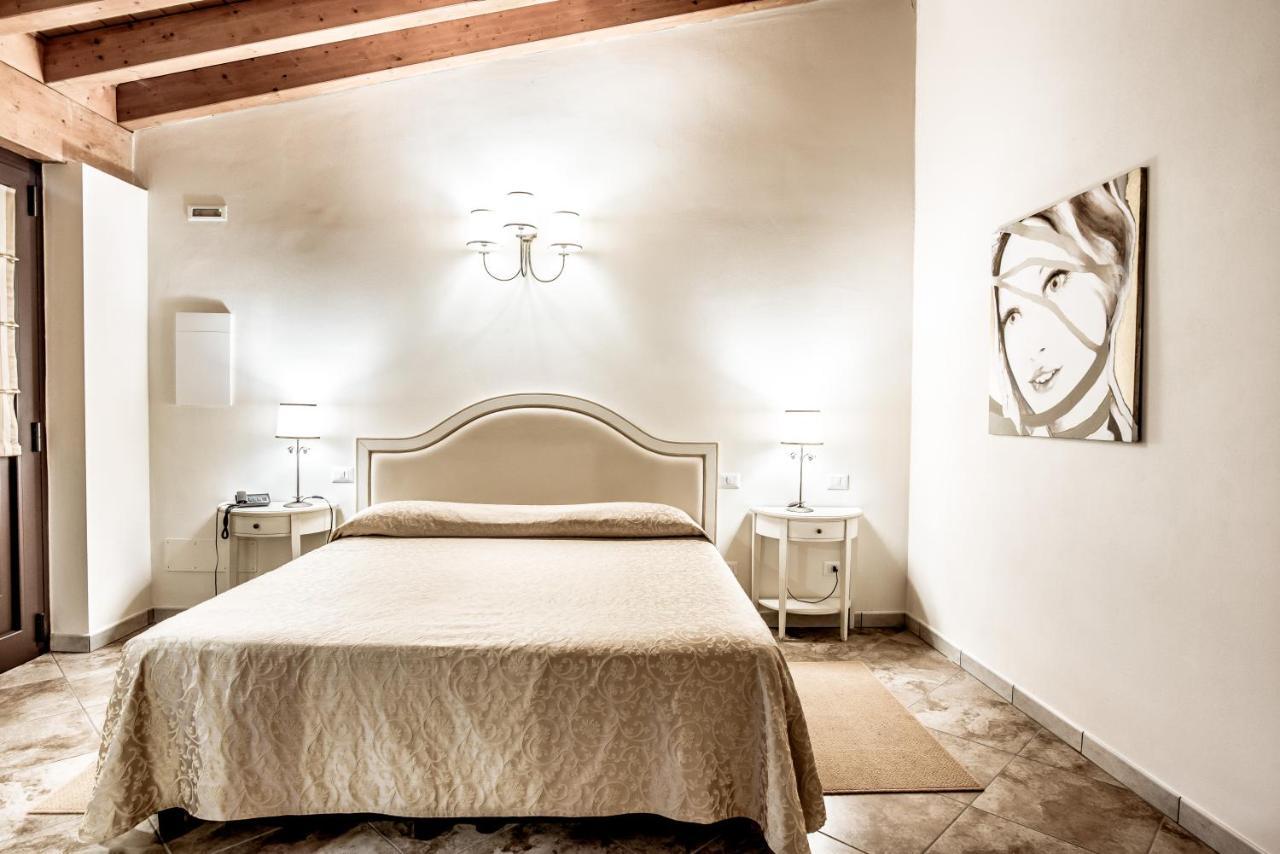 Hotel Villa Borghesi Corte dei Cortesi Kültér fotó